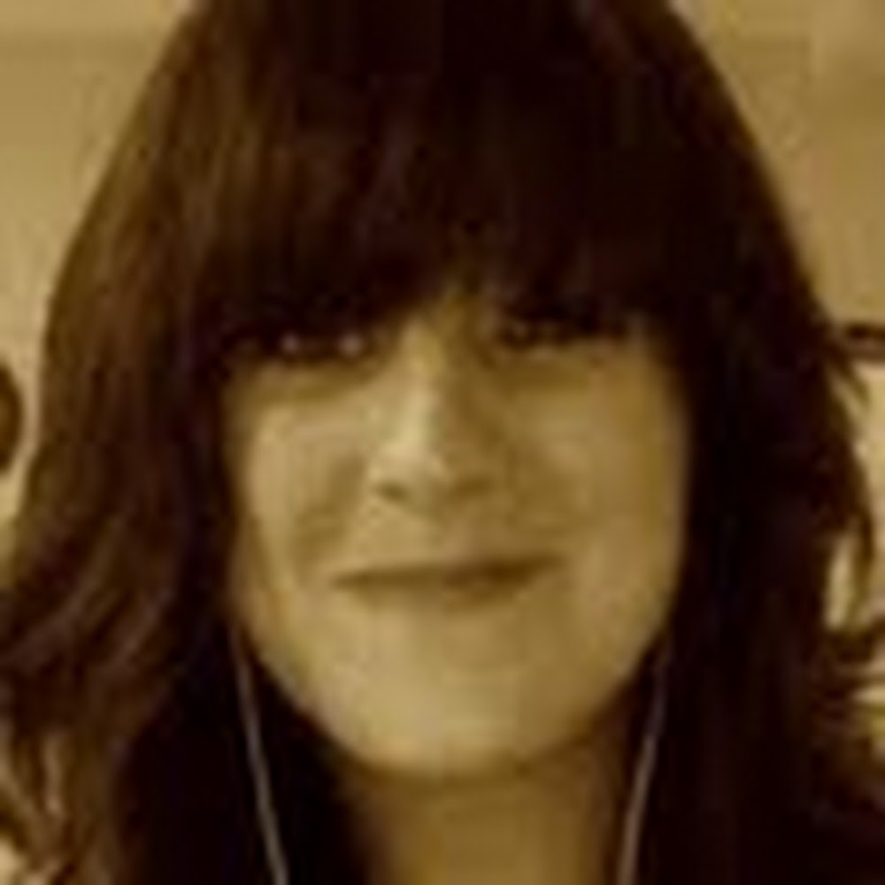 Meet your Posher, Naomi